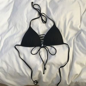 Black H&M bikini top